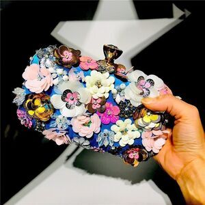 Evening bag black satin flowers